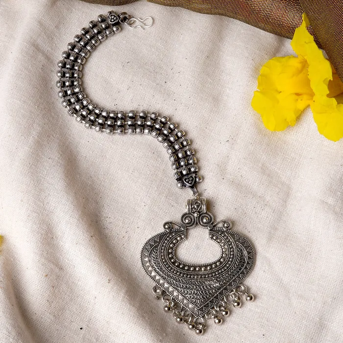 Teejh Sankita Silver Oxidised Mang Tika Teejh Rings Teejh Sankita Silver Oxidised Mang Tika Teejh Rings