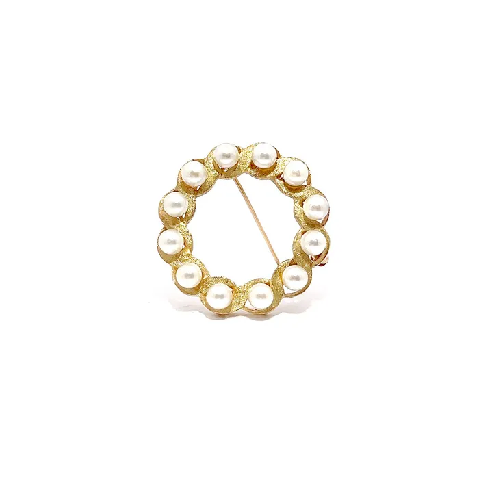 STORE 5a Earrings PreOwned Pearl Brooch