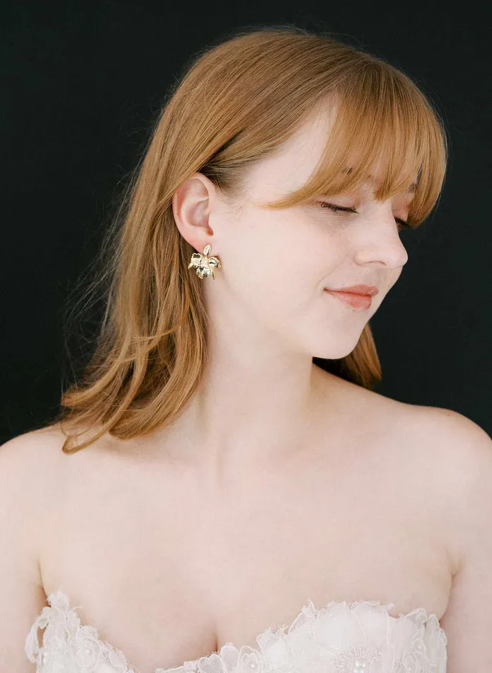 twigs honey Earrings Petite 3D gilded orchid earrings Style 2541