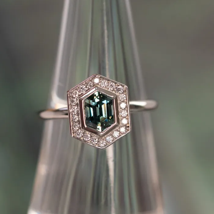 Anueva Jewelry Rings 130ct Hexagon Montana Sapphire Bezel Set Diamond Halo Ring in Platinum