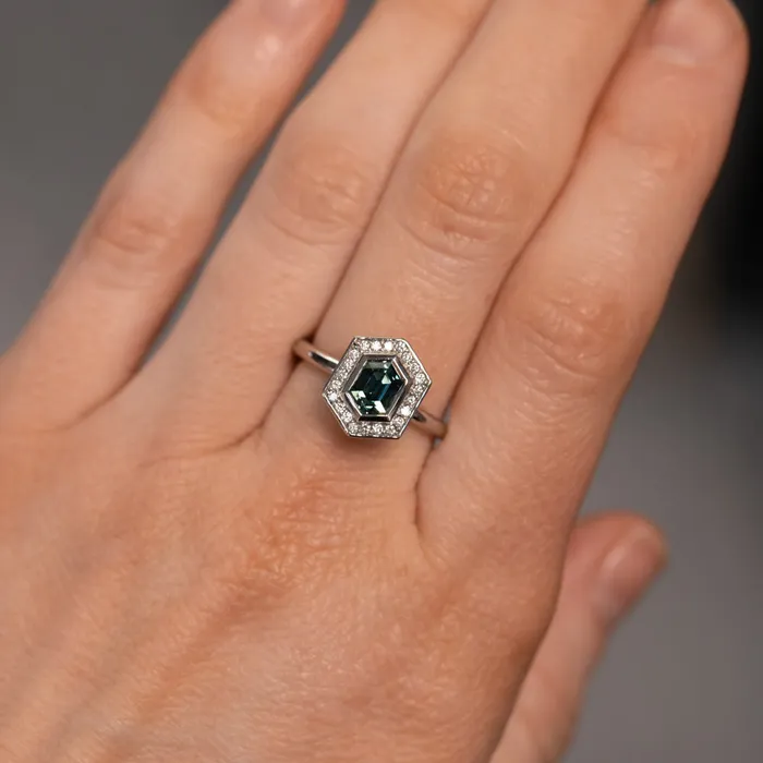 Anueva Jewelry Rings 130ct Hexagon Montana Sapphire Bezel Set Diamond Halo Ring in Platinum