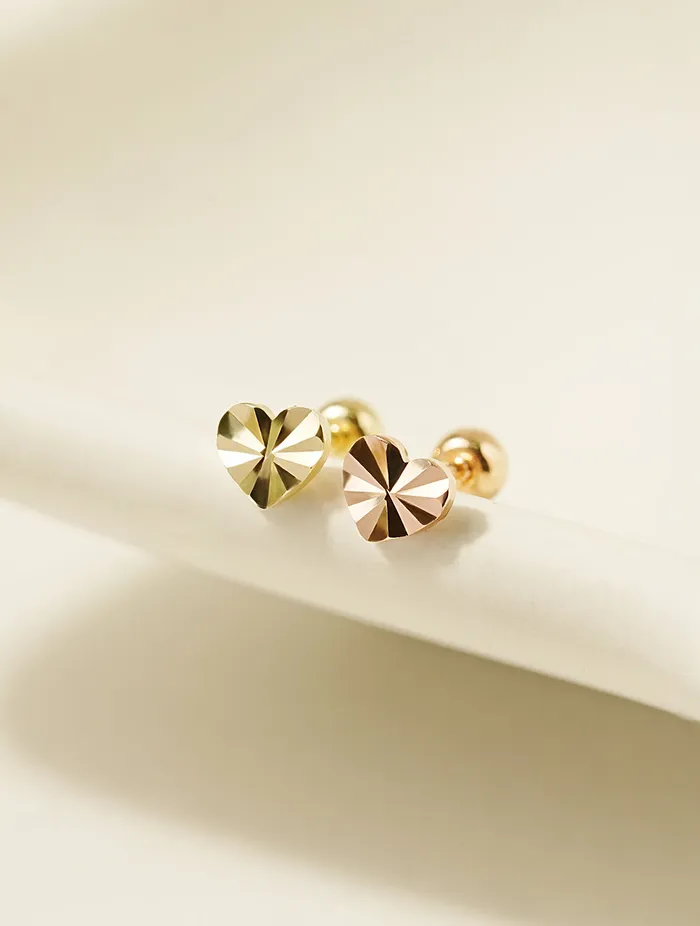 MinimalBijoux 14K Gold Cutting Heart Cartilage Earring 20G Earrings
