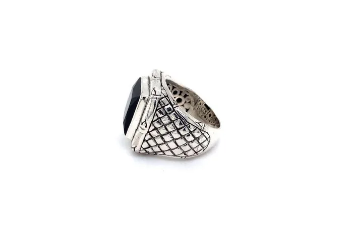 Samuel B Rings Tigris Ring