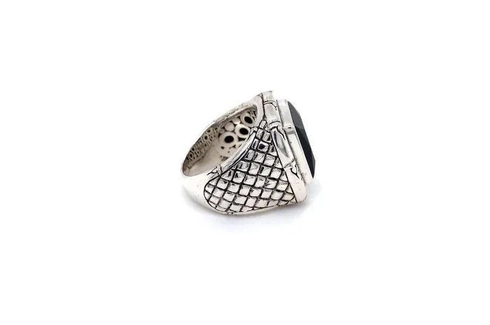 Samuel B Rings Tigris Ring